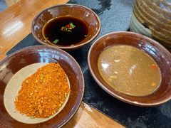 -阿山卓·野生菌火锅·纳西火塘烤肉