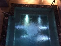 -浅深(世茂滨江精品店)