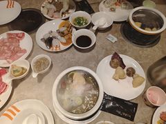 -V-ONE西雅图海鲜自助餐厅(仓山万达广场店)