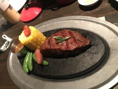 -食间牛排(重庆路万达店)
