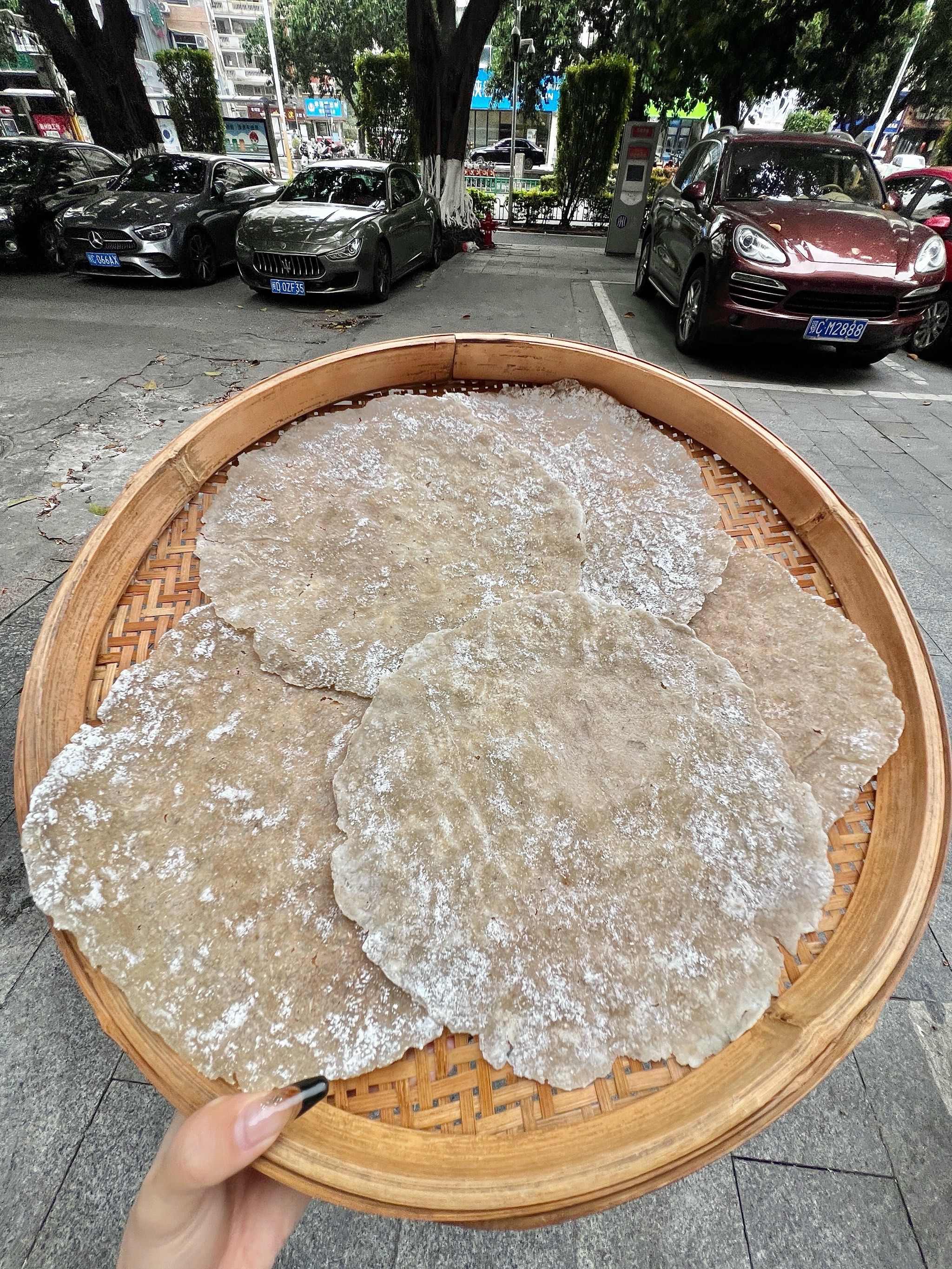 居然在这家鱼粥店里吃到了各种闽南小吃!