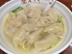 刀鱼馄饨-老半斋(福州路店)