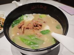 -博望坡饭店(宜山路店)