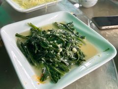 -九寨沟石锅鱼(沣峪口二十年店)