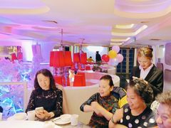 -巴特餐饮6加1音乐餐吧·新疆菜