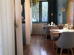 -蜜桃花开·中西融合菜E&W(南长街店)