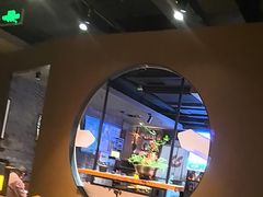 -呷哺呷哺 黄金牧场 (欢乐谷店)