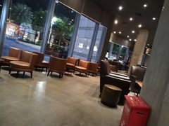 大堂-星巴克(东莞莞城万科中心店)