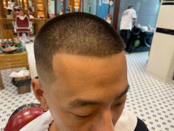 -贝勒爷专业男发