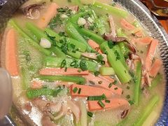 -三叔特色自贡菜(中海国际店)