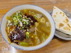 -老字号贾家肉丸糊辣汤(光明巷店)