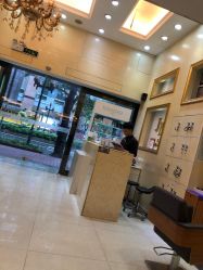 -JK奇积发型连锁机构