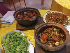 -天宝食坊·啫啫煲大排档(西华路店)