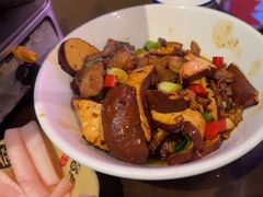 -富正毅三下锅·湘西韵味(天门山索道店)