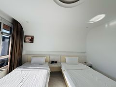 -大连步云山老汤度假山庄