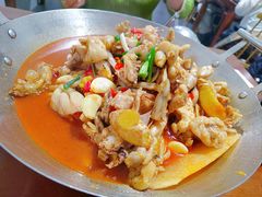 -昱龙大盆牛蛙馆(三兴街总店)