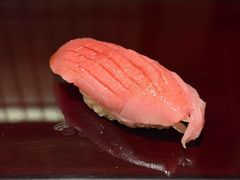 金枪鱼中腹手握-鮨龍