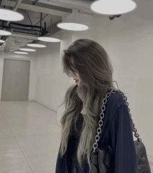 -SUNLON秀隆时尚烫染定制沙龙