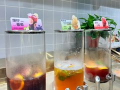-金滏山·烤肉海鲜火锅自助(襄阳万达店)