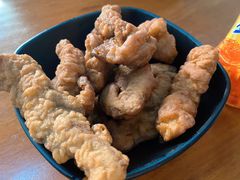 -鸿浩扒猪脚米线