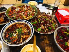-醉八仙热酒馆(渝中店)