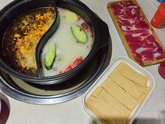 -钢管厂五区小郡肝串串香火锅(梅川路店)