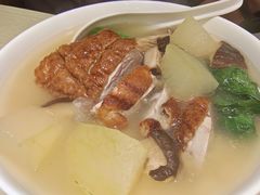 -佰搭果·广式茶餐厅(西华路店)