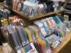 -九木杂物社(恒隆广场店)