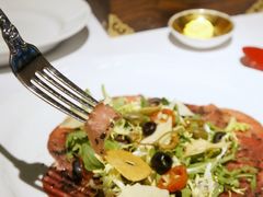 腌制生牛肉片配帕尔马芝士-牛排家(北京王府井澳门中心店)