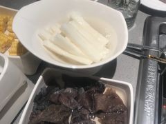 -海底捞火锅(八佰伴店)