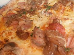 意式四肉荟萃披萨-玛尚诺Pizza&Bar(长泰广场店)