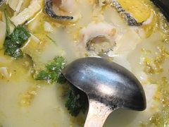 -九锅一堂酸菜鱼(万达广场店)
