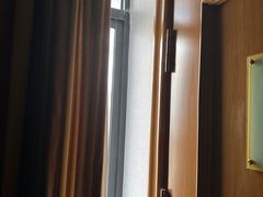 -维也纳酒店(广州番禺大石江景花园店)