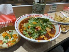 -魔都三兄弟酸辣粉·蘸卤炸串(虹桥万科店)