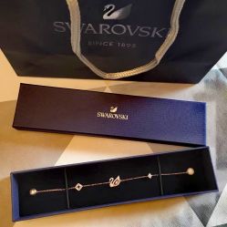 -SWAROVSKI(燕莎奥特莱斯店)