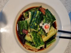刮皮黄瓜-老佛爷铜炉蛙锅(海岸城店)