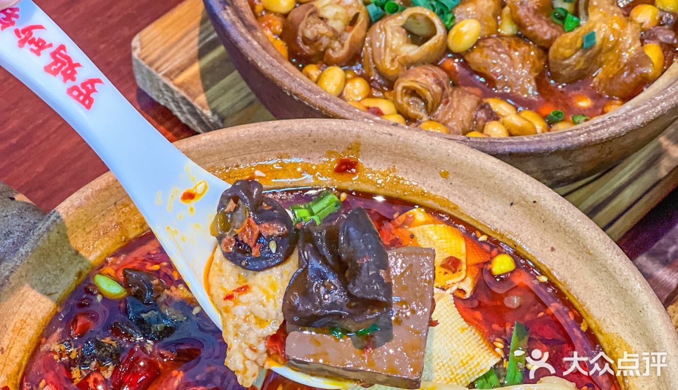 这可是北京！四个人90r罗妈砂锅管饱！