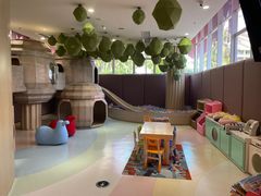 -水桶王国主题餐厅·聚会·生日派对·亲子活动·家庭套餐(亚龙湾希尔顿店)