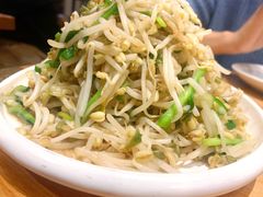 素炒豆芽-姥姥家春饼店(惠新东街店)