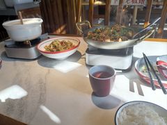 -湘西小馆(滨河路店)