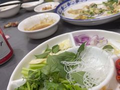 -官塘陈记鱼生·潮汕砂锅粥·牛肉火锅(潮枫路总店)