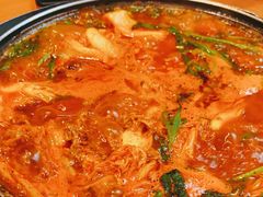 土豆排骨火锅-喇喇排骨火锅·传统韩式脊骨汤(望京西园总店)