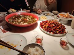 -初蓉丨遇见新川菜(亲贤街荣耀店)