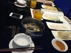 -唯爱KTV聚会餐厅(仙林东城汇店)