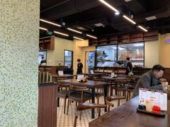 大堂-龍炎馬仔烧味(首位中心店)