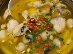 酸汤乌鱼片-鹅冠港式茶餐厅(来福士店)