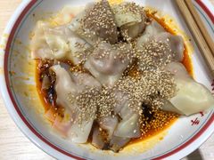 -八二小区抄手(龙湖上城天街店)