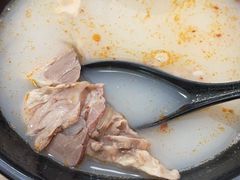 -万红路羊汤烧饼店(将台路店)