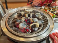 -围炉肉舍•炭烤活鳗•丹东海鲜烤肉(步行街店)