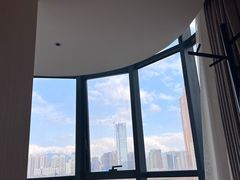 -深圳罗湖东门步行街亚朵X酒店